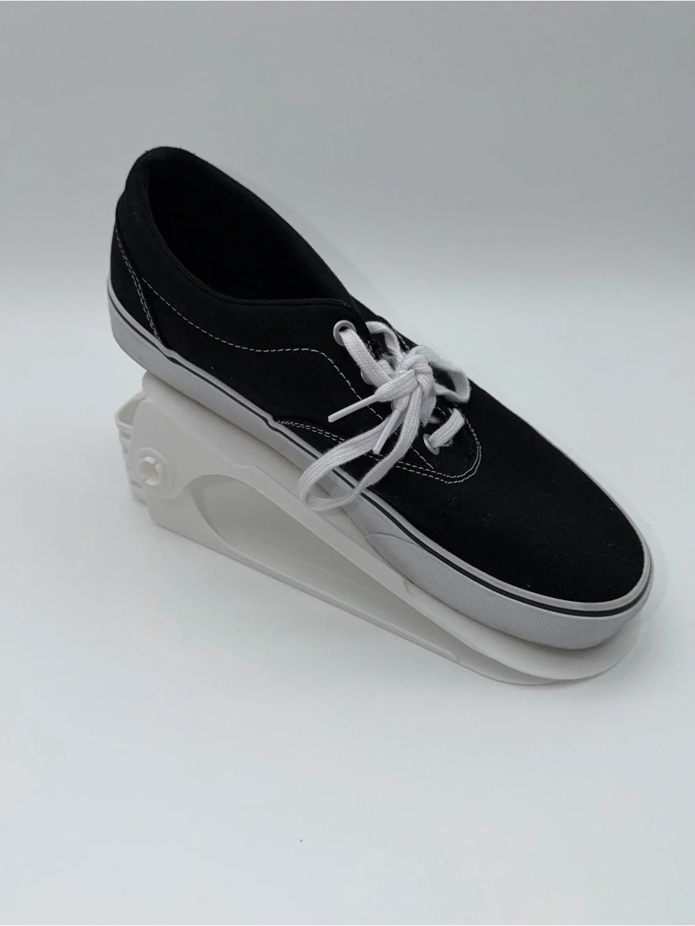 Vans Women’s Canvas Sneakers | Black | Size 9 | EUC